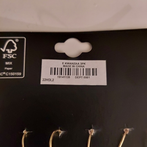 Torrid Kwanzaa Earring Set - Picture 5 of 8